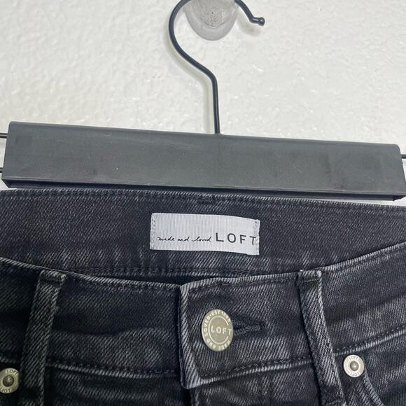 LOFT Black Kick Crop Jeans - Picture 3 of 16